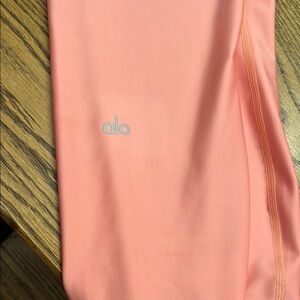 NWOT ALO Yoga Coral Leggings!
